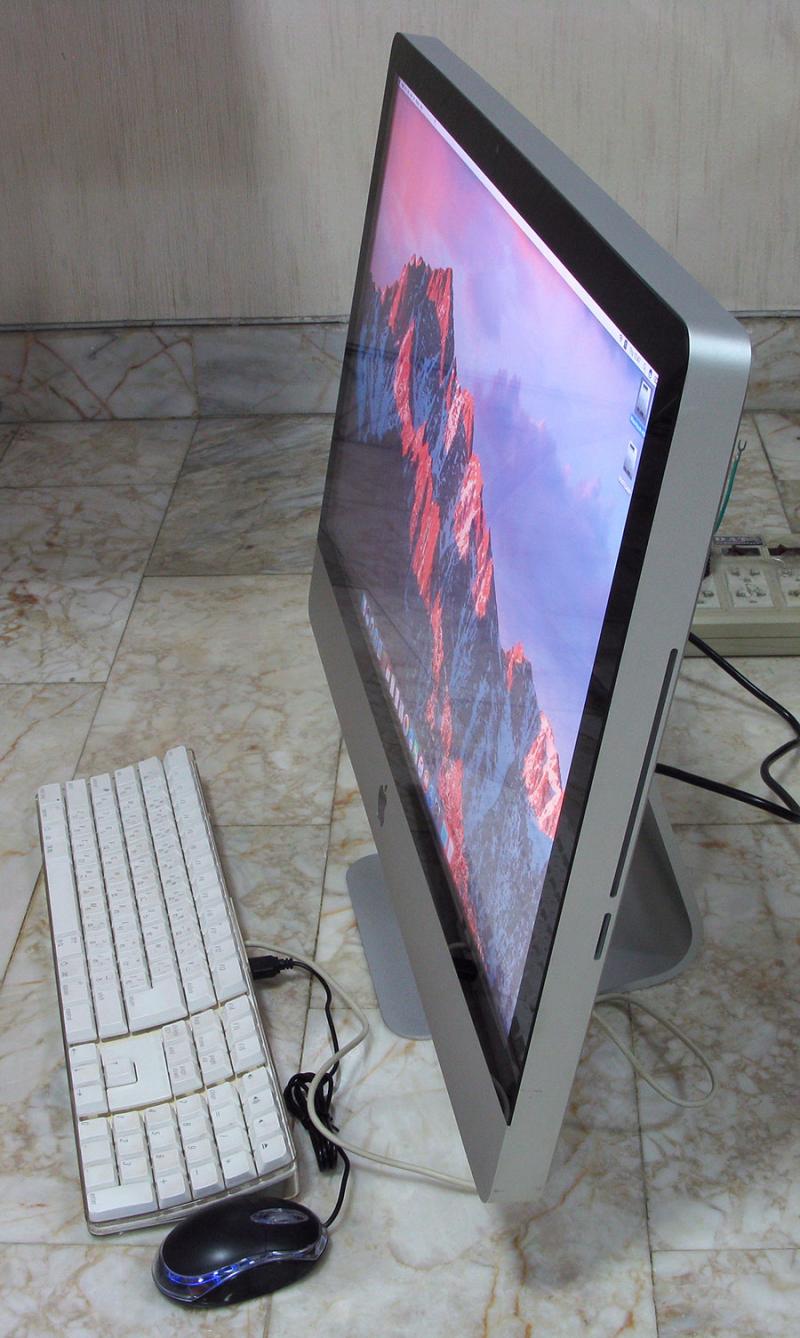 iMac 27 inch (Late 2009) 2.93 GHz Intel Core i7 4GB Ram 1TB