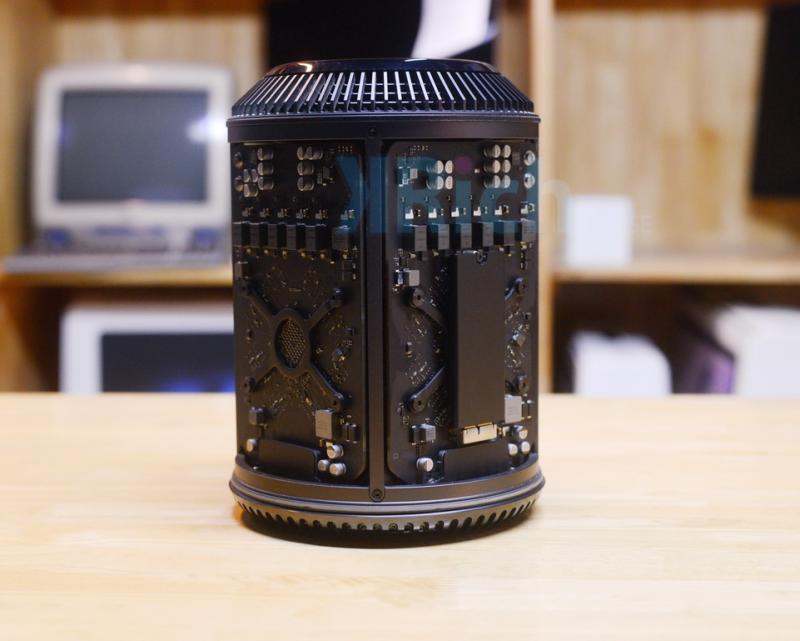 ■■ Mac Pro Late 2013 /AMD D700 /メモリ32GB □□ Mac Pro Late 2013 /AMD D700 /メモリ32GB □□ Mac Pro